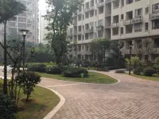 人和 爱琴庄园四房133.9万