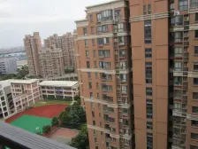 春申的毛坯景观房 非标大3房 满五 十年出一套 随时看