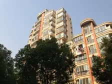 来柏林不看此房等于白来,随时可签,