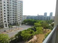 顶楼观滴水湖全貌+坐家观看烟花秀+房东诚心出售