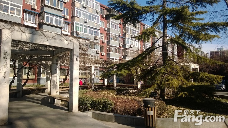 小区相关图