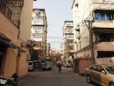 洛川东路400弄小区2室南朝向298.00万元/套出售