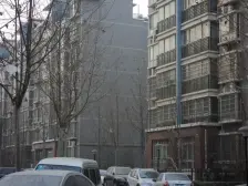 房屋是多层小区,南北户型,业主名下满五年唯一住房