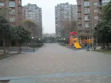 空中别墅+南北露台+固定车位+有钥匙