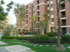 满五年+南北两房+阁楼+毛坯可按自己喜好改装