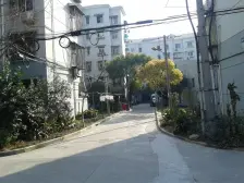 静安-近地铁-配套齐全-精装一房-带天井