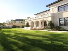 带产权车位 近地铁 大平层,精装 随时看房,急售房源