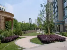 本房采光景观好,看小区绿化,业主诚意出售