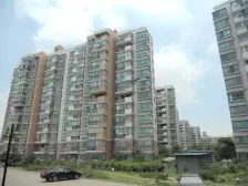 经典飞机户型 电梯小高层 得房率高 楼层佳 采光足