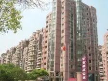 满五年,买进价格高,1年的新装修,电梯中楼层