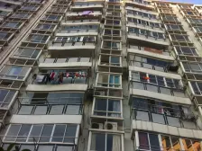 9号线合川路站,中间位置,得房率高,布局合理,诚售