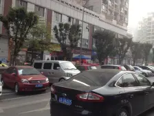 溯源阁大三房 双轻轨 户型方正 70年产权 业主诚心卖