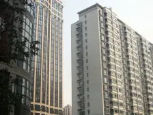 一门关,小区中心位置,主卧朝南,近商圈,精装修