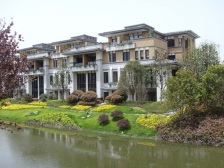 嘉宝紫提湾3室南朝向1100.00万元/套出售