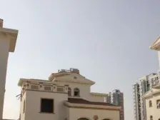 位置好,花园集中,占地大,看房提前预约。