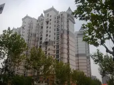 2005年商品小高层电梯满五※税少地铁口200米诚心出售